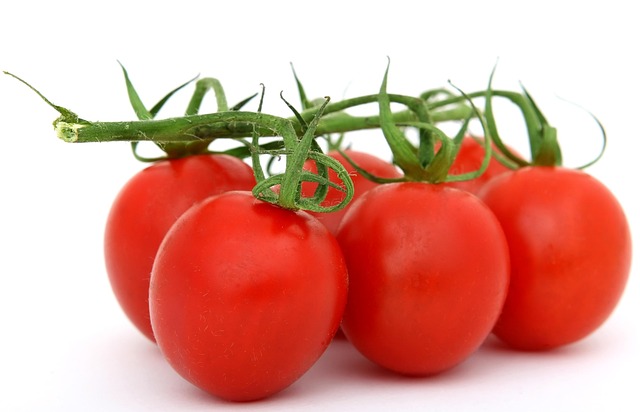 Hvorfor varierer omregningen fra gram til dl alt efter ingrediens?
